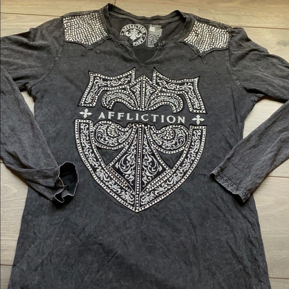 Affliction Tops - Women’s affliction long sleeve top